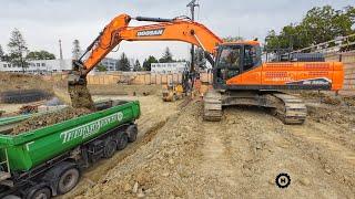 Výkop stavební jámy a provádění pilot - Liebherr, Cat, Doosan, Volvo