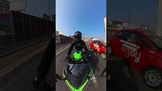 Kawasaki Ninja 400 #shorts #kawasaki #motovlog #ninja #milan #italy #milano #motorcycle #bigbikes