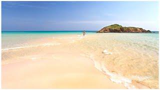 Oggi visiteremo assieme tutte  le  spiagge più belle di Chia Sardegna 4k