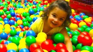 Indoor Playground Fun Play Rocker Conveyor Ballpit Challenge