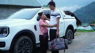 Linda cried when she learned that CEO Quang left to find a new job.