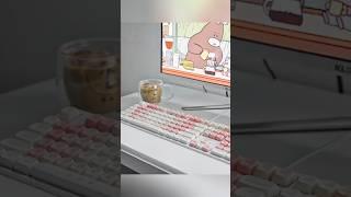 봄맞이 기분전환으로 키캡을 변경했어요 봄 느낌이 뿜뿜뿜   기분전환에 이만한 게 없네요  #키캡 #키캡변경 #데스크꾸미기 #데스크테리어 #키보드 #키보드꾸미기