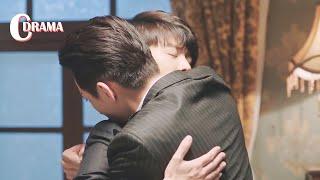 【BL】He excitedly hugged the boy who was still alive!同志/同性恋/耽美/男男/爱情/Chinese LGBT/BOYLOVE