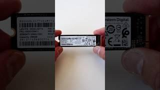 Western Digital SN730 NVMe SSD 256GB PCIe Gen3 x4, NVMe v1.3, 3150MB/s #shorts