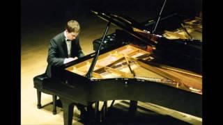 Chopin Etude op.10 No.12 Ilya Ovchinnikov (piano)