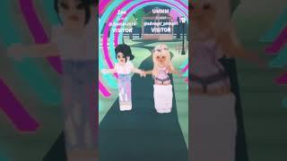 Wait they don’t love me like I love you with my friend in Roblox