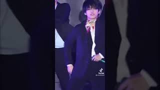 Kim Taehyung Gorgeous!