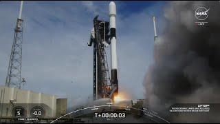 Blastoff! SpaceX launches Cygnus freighter to space station, nails landing in Florida