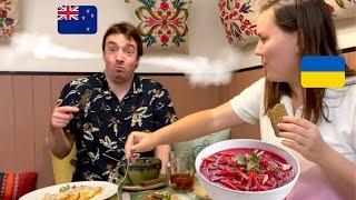 A New Zealander is trying Ukrainian food for the first time: borsch, salo, varenyky, holybci, deruni