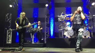 Dream Theater - Take The Time (part 2) including John Petrucci solo, Istanbul, 10.10.2017