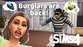 Burglar robs my house in The Sims 4 