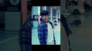 He's giving off major Cha EunWoo vibes.#shortsfeed#youtubeshorts#ytshorts#studygroup#short#shorts