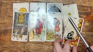 Tarot for beginners | Learn Tarot in under 10 minutes | Suit of Pentacles