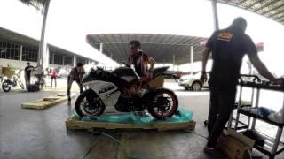 KTM RC 390 UNBOXING M2TV