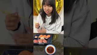 Yuna@13 sushi eating challenge