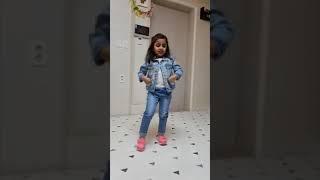 saanvi dancing on WA DA DA by kep1er.