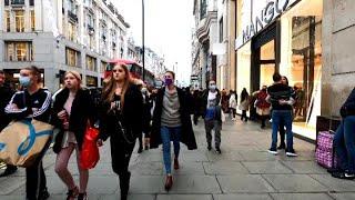 oxford street on Xmas day