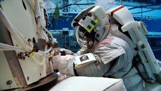 First Step In Training For Work on Mars: Go Underwater