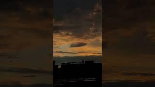 Волшебное летнее небо #видеограф #астана #мобилография #небо #лето #закат