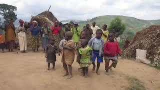 Amasezerano/Batwa dance