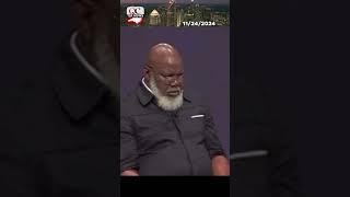 TD Jakes suffers medical emergency on stage #tdjakes #church