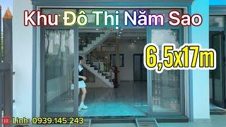  BÁN NHÀ KHU ĐÔ THỊ NĂM SAO/ Nhà đã hoàn công/ Diện tích rộng: 6,5x17m, cách chợ Bình Chánh 2,5km.