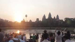 Angkor Wat, Ta Prohm and Siem Reap Temples - Saunders and Ollie