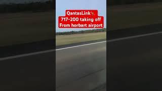 QantasLink 717-200 takeoff from Hobart airport