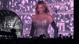 Beyoncé Dangerously In Love/Flaws & All RWT Kansas City