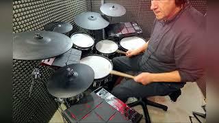 My first groove using a kit from EZ Drummer 3 EZX pack Michael Ilbert's "Signature Vol 2”.