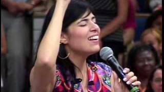 Fernanda Brum na Lagoinha - Continuação de Ouço Deus me chamar