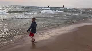 A family trip to Grand Haven, MI #PureMichigan #MavicAir