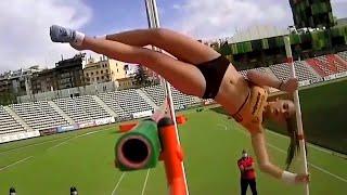 Athletic women's pole vault track and field 'clara férnandez'