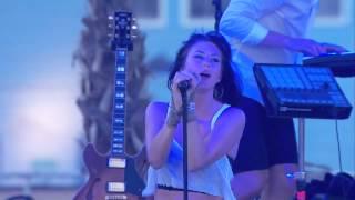 Phantogram - Black Out Days (Live at Hangout Fest 2015)