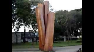 Escultura de madeira do Parque da Luz