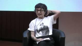 L’ÀGORA: Censura i construcció de col·leccions a la biblioteca pública
