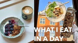 WHAT I EAT IN A DAY TO FEEL GOOD | homemade, easy and comforting weekday meals