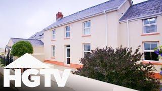 Finding A Dream Seaside Mansion With Horse Paddocks In Pembrokeshire | Fantasy Homes By The Sea