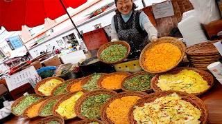 Amazing! $2 Korean pancake, a famous grandma's shop in a traditional market. / Korean street food