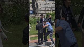 요즘 대세 부승찬과 사진 찍고 싶은 김문수 의원 #진짜대한민국 #이제는이재명 #취임식 #부승찬 #김문수