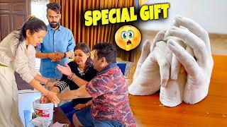 Saas Sasur Ji Ko Diye Special Gifts 