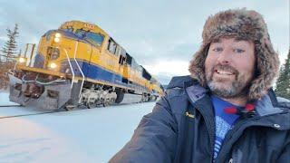 The Aurora Winter Train To Fairbanks ALASKA - 12 Hour Snowy Mountains Ride North / Hurricane Gulch