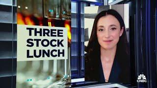 3-Stock Lunch: Nike, CVS Health & Uber