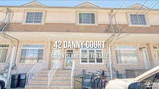 42 Danny Court, Staten Island, NY 10314 (Tom Crimmins Realty)