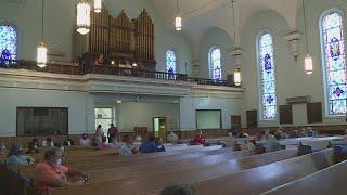 St. Mary's Catholic Church says goodbye to historic organ with final concert