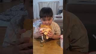 왕돈까스버거 먹방