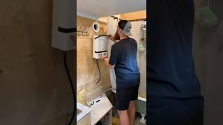Big problem in the off-grid washroom 