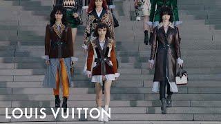 Women's Cruise 2018 Show | LOUIS VUITTON