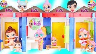 LOL Surprise Dolls in Pool Playmobil Changing Room Haul + Lil Sisters - Toy Mystery Fizzy Bomb Video