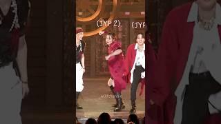lol the way they are mocking JYP onstage  #straykids #skz #lalalala #jyp #funny #fyp #foryou